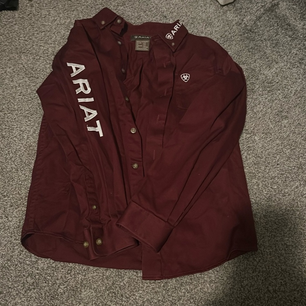 Boys ariat dress shirt.